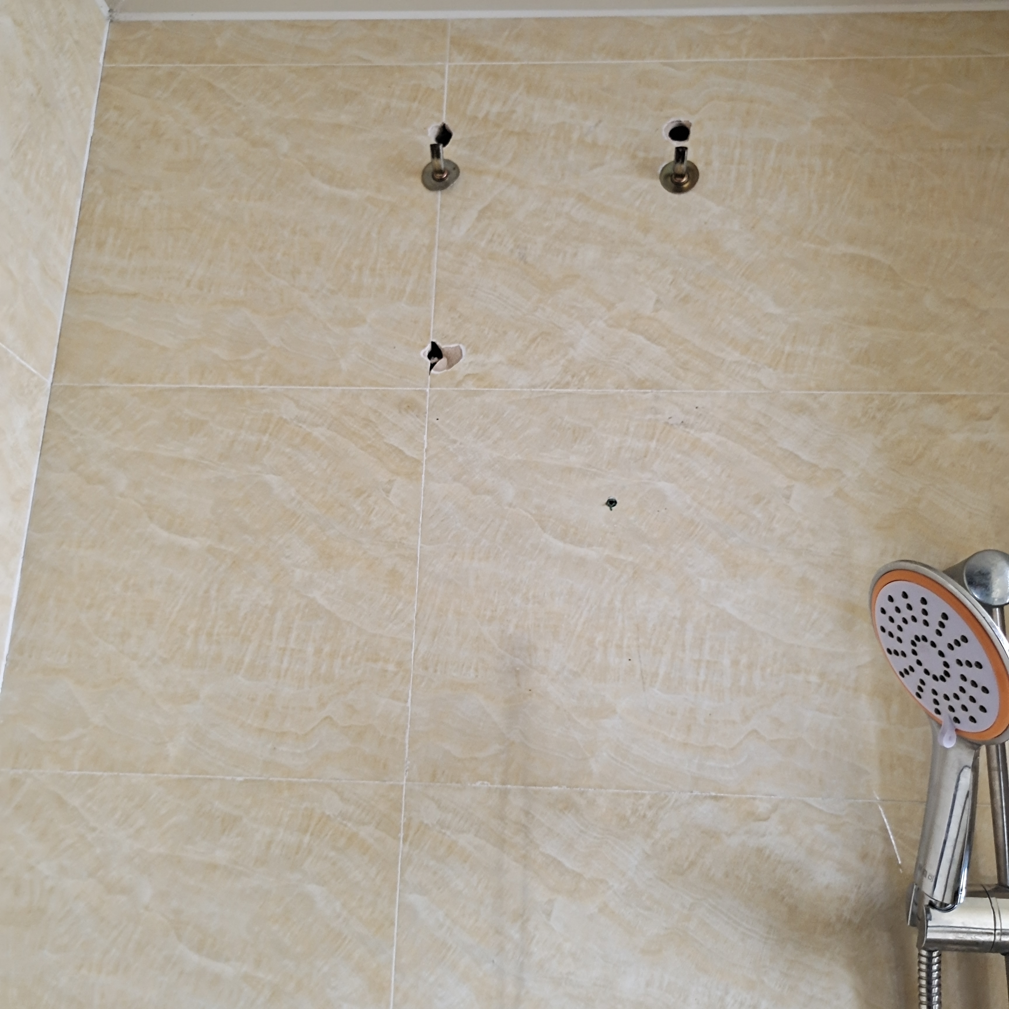 卫生间墙面瓷砖空鼓怎么修补(卫生间墙面瓷砖空鼓怎么修补视频) 卫生间墙面瓷砖空鼓怎么修补(卫生间墙面瓷砖空鼓怎么修补视频)